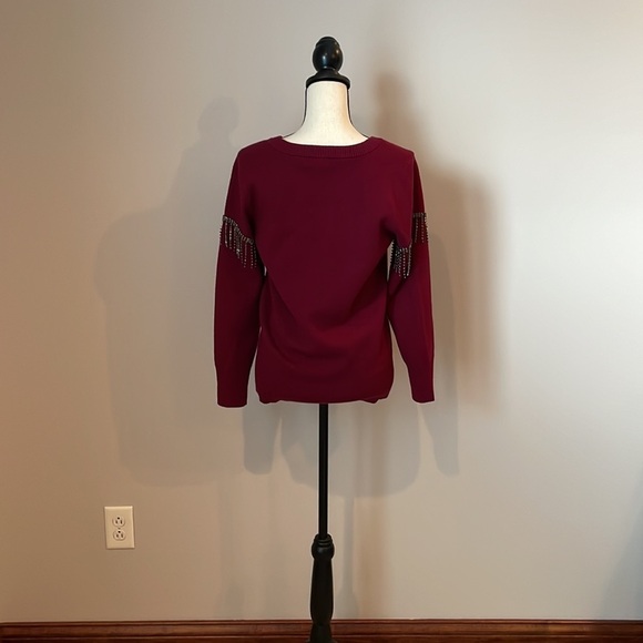 AlFANI Sweater SZ S Soft Scoop Neck Maroon in Color Jewel Accents on Arms - Picture 10 of 13